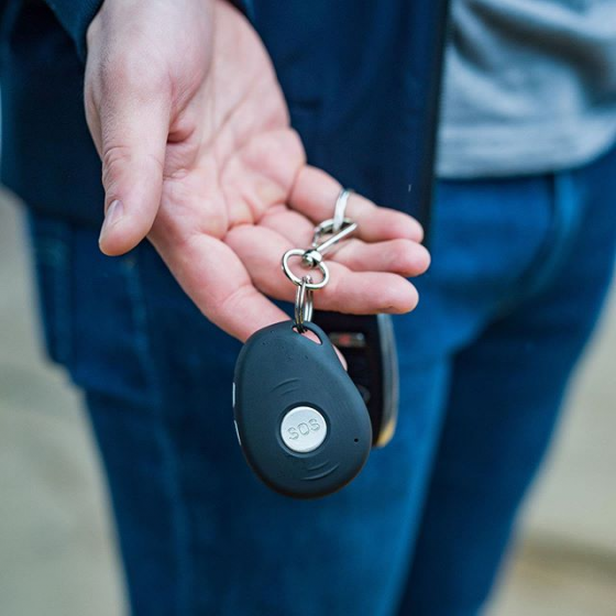 SOS-Tracker-Senior-Child GPS tracking system